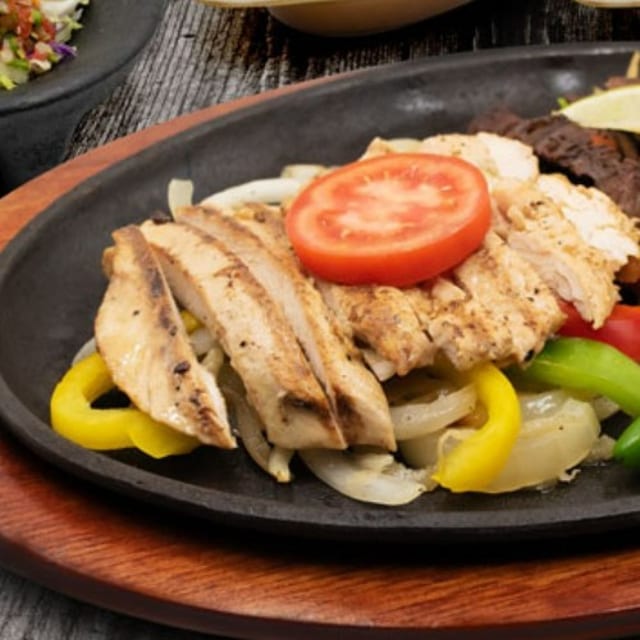 Chicken Sizzling Fajitas.